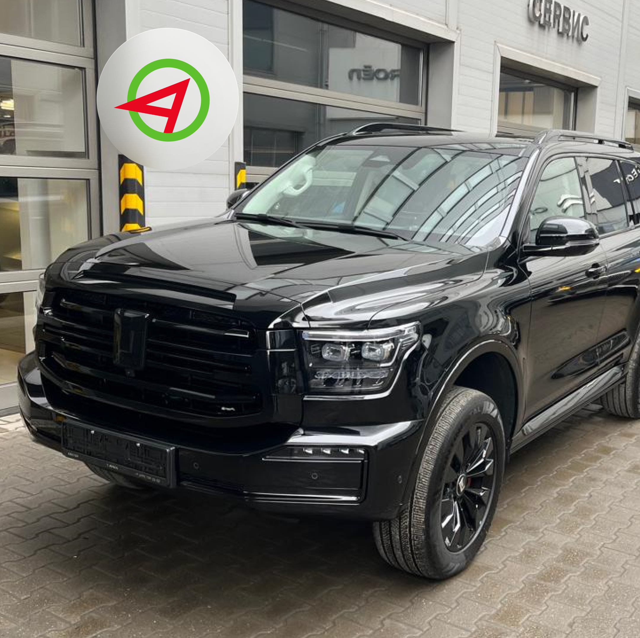 Передали ключи от внедорожника года клиенту из Серпухова