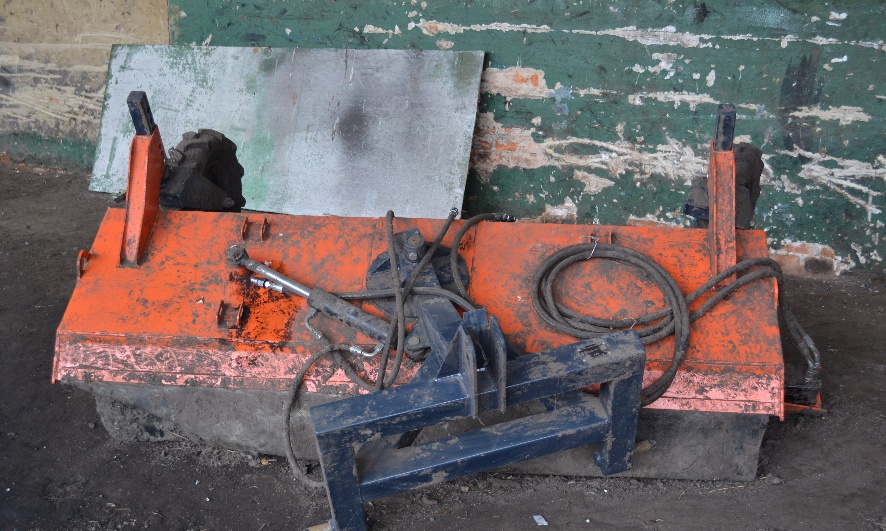 Щётка коммунальная механическая для МТЗ 82 (13.00.000)