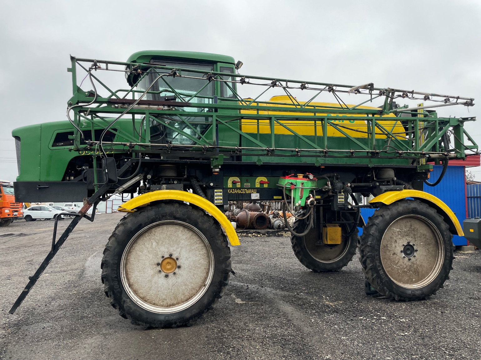 Самоходный опрыскиватель Барс ОС-4000М