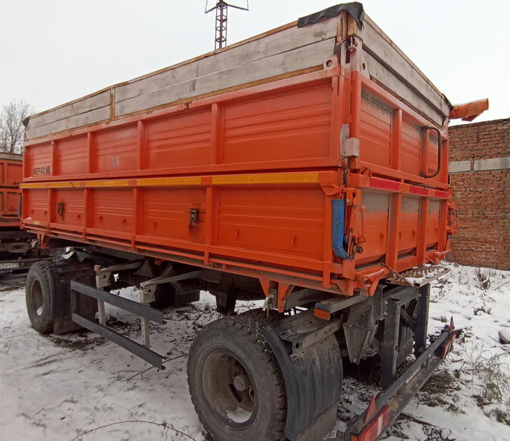 Прицеп самосвальный НЕФАЗ -8560 (зерновоз)