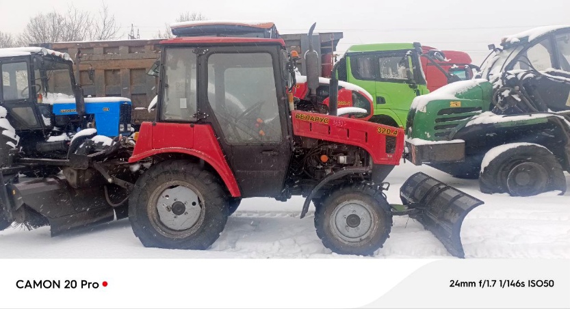 Трактор Машина уборочная со щеткой тракторной МУ-320