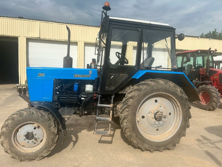 Трактор Колесный Беларус-82.1