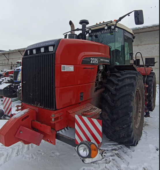 Трактор сельскохозяйственный Колесный ROSTSELMASH (2000 4WD RSM 2375)