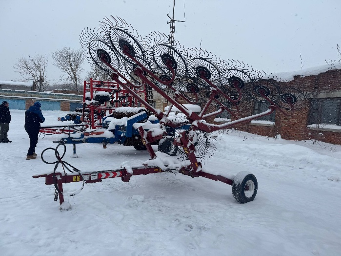 Грабли колесно-пальцевые Полуприцепной ГКП-900 Kolibri V Max