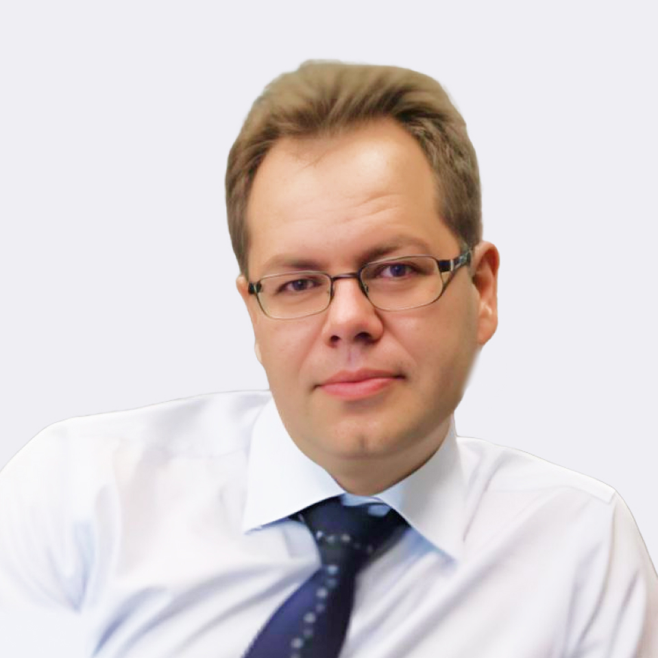 Роман Новиков