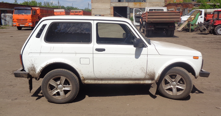 LADA 2121 (мод. 212140) (Лада, Нива)