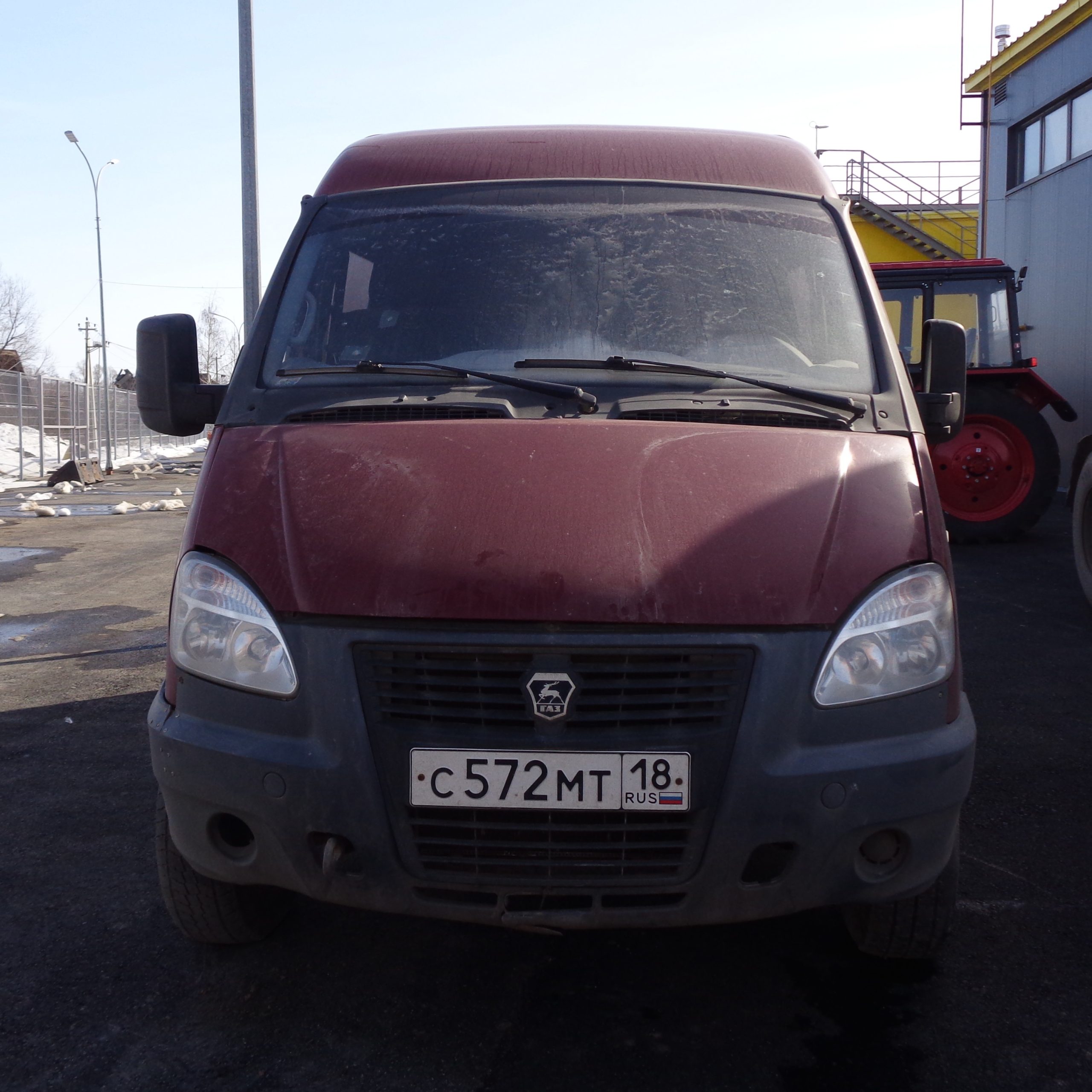 Фургон ГАЗ Соболь 27527