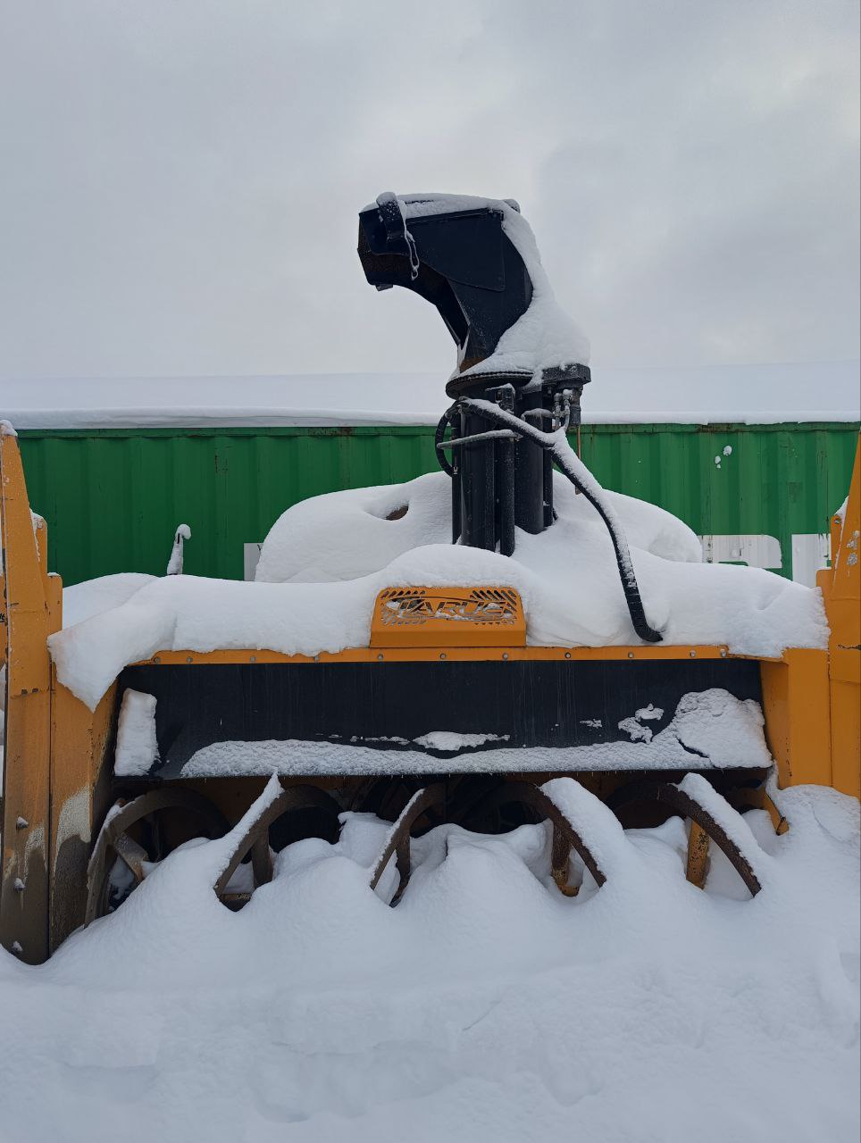 Быстросъемный шнекороторный снегоочиститель производительностью LARUE D45