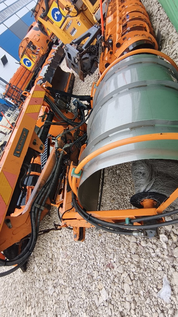 КДМ ЭД-244КМ на базе шасси КАМАЗ 53605