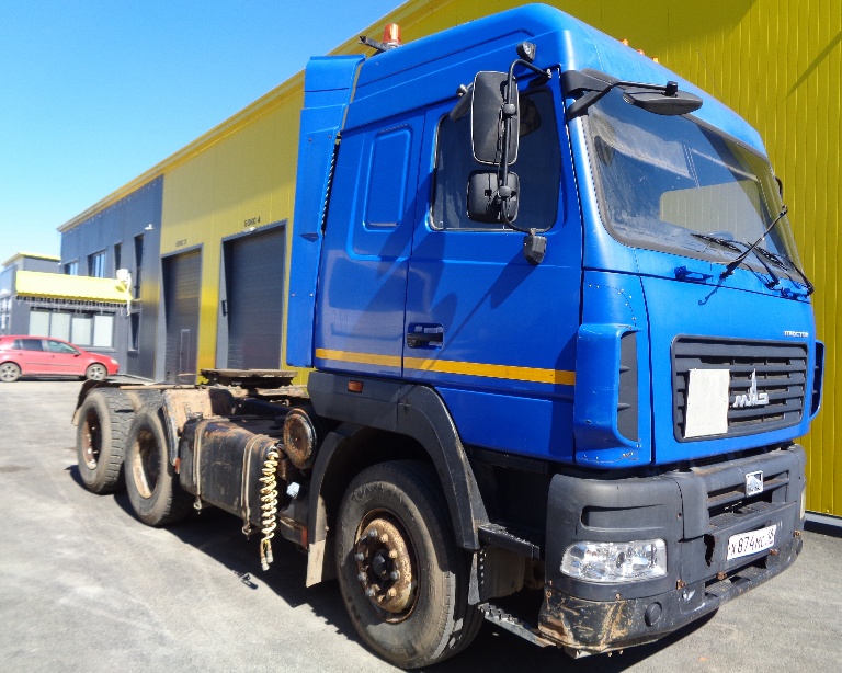 Тягач седeльный - МАЗ 6430С9-520-012