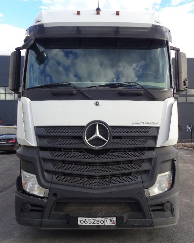 Седельный Тягач MERCEDES-BENZ Actros 1845 LS