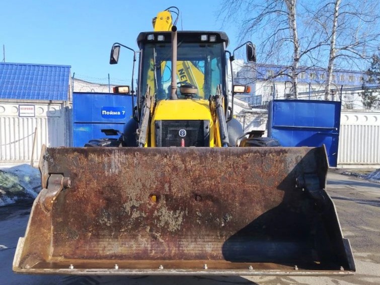 Экскаватор-погрузчик NEW HOLLAND B115B