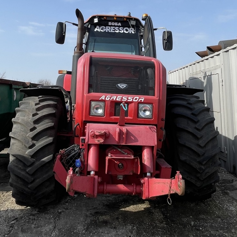 Трактор Колесный Беларус-3522